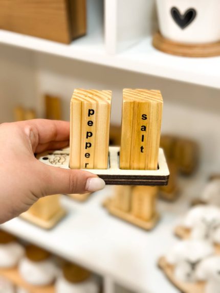 نمکدون شیار چوبی